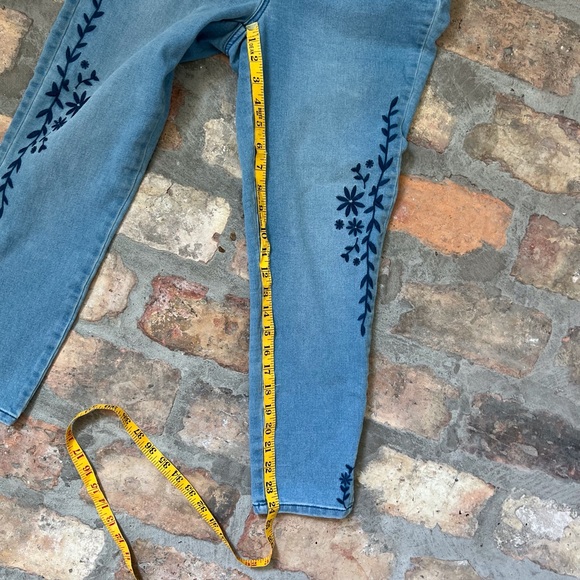 SALE! Style & Co. Ankle jeans - Picture 7 of 9